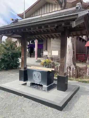 日野八坂神社の手水