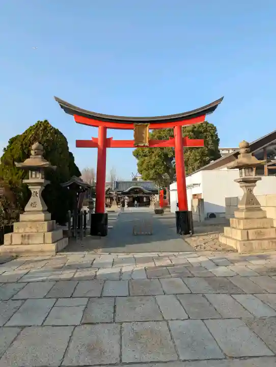 姫嶋神社の{uncategorized: "未分類", other: "その他", undefined: "問題あり", building: "その他建物", grave: "お墓", sacred_gate: "鳥居", guardian: "狛犬", statue: "像", buddha: "仏像", history: "歴史", nature: "自然", garden: "庭園", animal: "動物", pagoda: "塔", temizu: "手水舎", mountain_gate: "山門・神門", sanctuary: "本殿・本堂", subordinate: "末社・摂社", art: "芸術", scenery: "景色", jizo: "地蔵", ema: "絵馬", goshuin: "御朱印", omikuji: "おみくじ", items: "授与品その他", amulet: "お守り", goshuincho: "御朱印帳", eats: "食事", festival: "お祭り", votive_dance: "神楽", shichigosan: "七五三参", wedding: "結婚式", experience: "体験その他", initially: "初詣", around: "周辺", anti_infection: "感染症対策"}