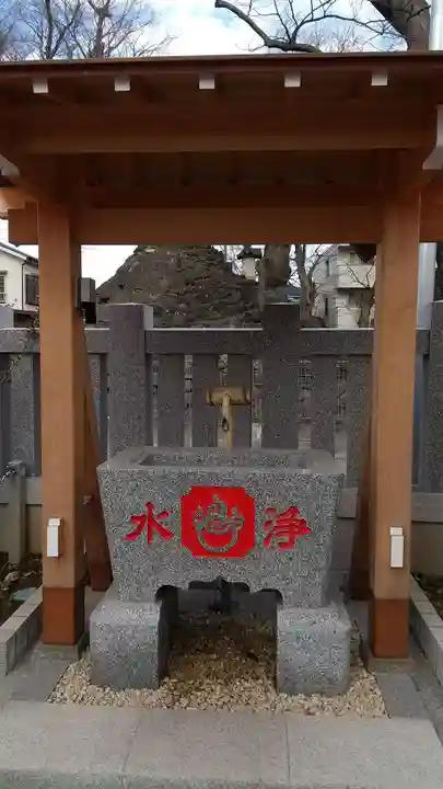 久助稲荷神社の手水舎