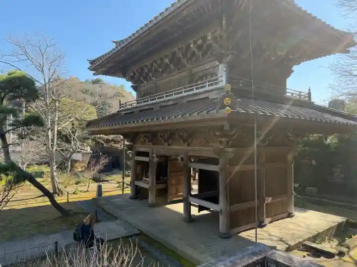 英勝寺の{uncategorized: "未分類", other: "その他", undefined: "問題あり", building: "その他建物", grave: "お墓", sacred_gate: "鳥居", guardian: "狛犬", statue: "像", buddha: "仏像", history: "歴史", nature: "自然", garden: "庭園", animal: "動物", pagoda: "塔", temizu: "手水舎", mountain_gate: "山門・神門", sanctuary: "本殿・本堂", subordinate: "末社・摂社", art: "芸術", scenery: "景色", jizo: "地蔵", ema: "絵馬", goshuin: "御朱印", omikuji: "おみくじ", items: "授与品その他", amulet: "お守り", goshuincho: "御朱印帳", eats: "食事", festival: "お祭り", votive_dance: "神楽", shichigosan: "七五三参", wedding: "結婚式", experience: "体験その他", initially: "初詣", around: "周辺", anti_infection: "感染症対策"}