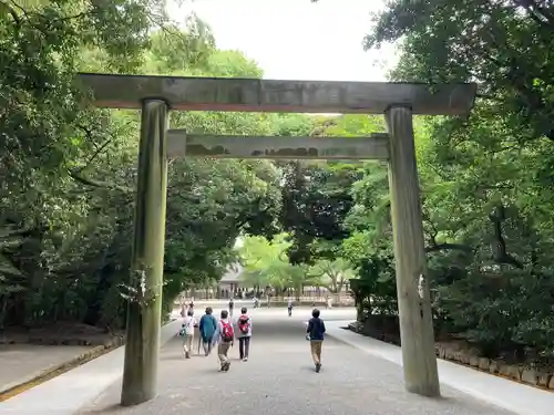 熱田神宮の鳥居