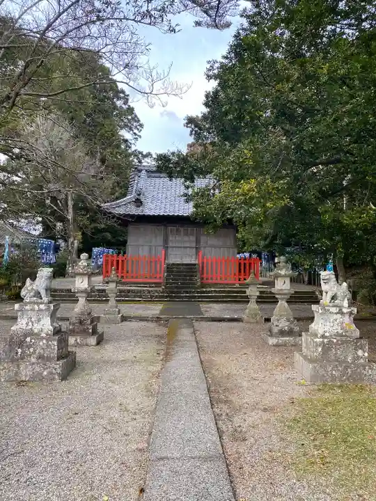 下里神社の本殿・本堂