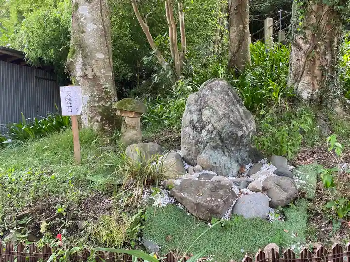 高尾山麓氷川神社(東京都)