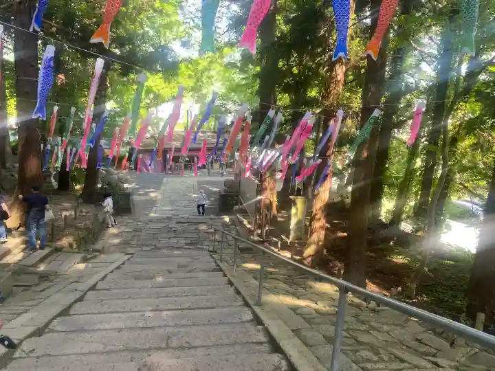 熊野大社の{uncategorized: "未分類", other: "その他", undefined: "問題あり", building: "その他建物", grave: "お墓", sacred_gate: "鳥居", guardian: "狛犬", statue: "像", buddha: "仏像", history: "歴史", nature: "自然", garden: "庭園", animal: "動物", pagoda: "塔", temizu: "手水舎", mountain_gate: "山門・神門", sanctuary: "本殿・本堂", subordinate: "末社・摂社", art: "芸術", scenery: "景色", jizo: "地蔵", ema: "絵馬", goshuin: "御朱印", omikuji: "おみくじ", items: "授与品その他", amulet: "お守り", goshuincho: "御朱印帳", eats: "食事", festival: "お祭り", votive_dance: "神楽", shichigosan: "七五三参", wedding: "結婚式", experience: "体験その他", initially: "初詣", around: "周辺", anti_infection: "感染症対策"}
