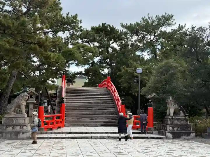 住吉大社の{uncategorized: "未分類", other: "その他", undefined: "問題あり", building: "その他建物", grave: "お墓", sacred_gate: "鳥居", guardian: "狛犬", statue: "像", buddha: "仏像", history: "歴史", nature: "自然", garden: "庭園", animal: "動物", pagoda: "塔", temizu: "手水舎", mountain_gate: "山門・神門", sanctuary: "本殿・本堂", subordinate: "末社・摂社", art: "芸術", scenery: "景色", jizo: "地蔵", ema: "絵馬", goshuin: "御朱印", omikuji: "おみくじ", items: "授与品その他", amulet: "お守り", goshuincho: "御朱印帳", eats: "食事", festival: "お祭り", votive_dance: "神楽", shichigosan: "七五三参", wedding: "結婚式", experience: "体験その他", initially: "初詣", around: "周辺", anti_infection: "感染症対策"}