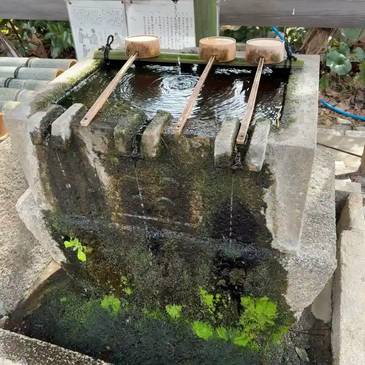 水火天満宮の{uncategorized: "未分類", other: "その他", undefined: "問題あり", building: "その他建物", grave: "お墓", sacred_gate: "鳥居", guardian: "狛犬", statue: "像", buddha: "仏像", history: "歴史", nature: "自然", garden: "庭園", animal: "動物", pagoda: "塔", temizu: "手水舎", mountain_gate: "山門・神門", sanctuary: "本殿・本堂", subordinate: "末社・摂社", art: "芸術", scenery: "景色", jizo: "地蔵", ema: "絵馬", goshuin: "御朱印", omikuji: "おみくじ", items: "授与品その他", amulet: "お守り", goshuincho: "御朱印帳", eats: "食事", festival: "お祭り", votive_dance: "神楽", shichigosan: "七五三参", wedding: "結婚式", experience: "体験その他", initially: "初詣", around: "周辺", anti_infection: "感染症対策"}