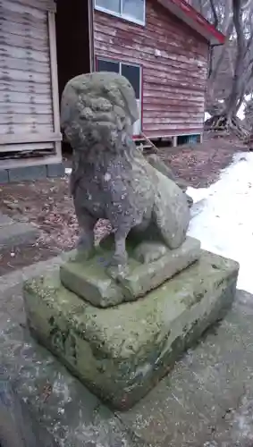 稲荷神社の狛犬