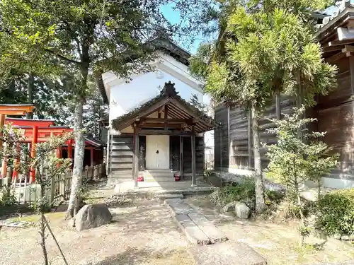 山部神社の建物その他