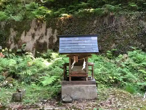 諸杉神社の末社