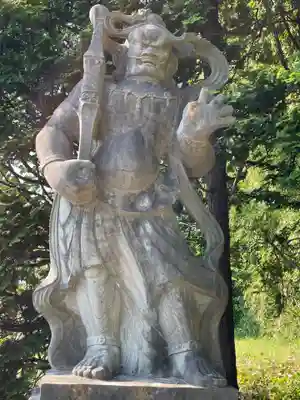 岩殿山安楽寺(吉見観音)の像