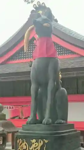 伏見稲荷大社の狛犬