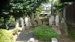 外山神社の建物その他