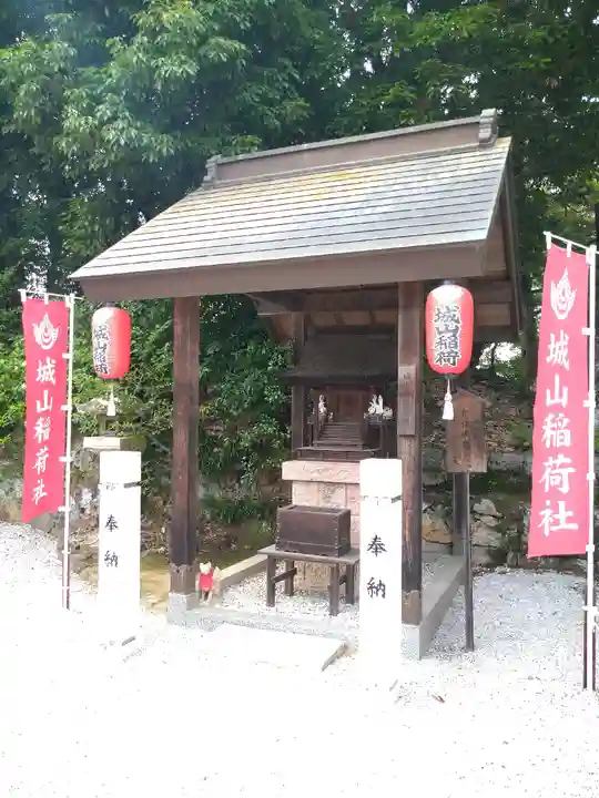 阿智神社の末社・摂社