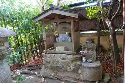 金福寺のその他建物