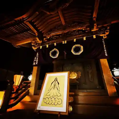 津峯神社の本殿・本堂