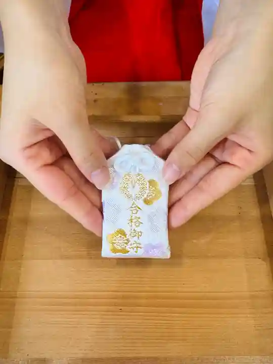 守りの神 藤基神社(新潟県)