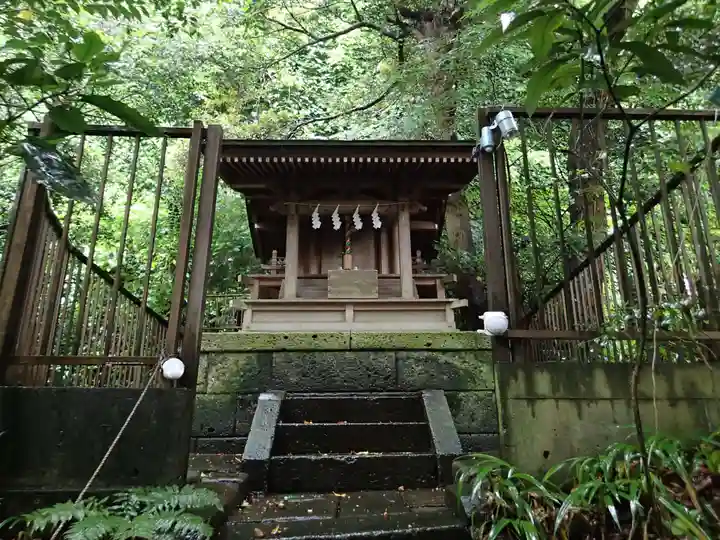 八雲神社(鎌倉・大町)の末社・摂社