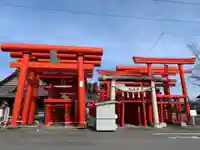 小泉稲荷神社の鳥居
