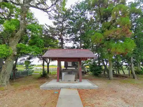 八幡社（熱池八幡社）の手水舎