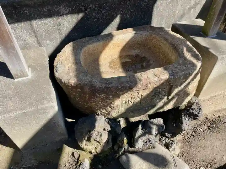 椿神社の{uncategorized: "未分類", other: "その他", undefined: "問題あり", building: "その他建物", grave: "お墓", sacred_gate: "鳥居", guardian: "狛犬", statue: "像", buddha: "仏像", history: "歴史", nature: "自然", garden: "庭園", animal: "動物", pagoda: "塔", temizu: "手水舎", mountain_gate: "山門・神門", sanctuary: "本殿・本堂", subordinate: "末社・摂社", art: "芸術", scenery: "景色", jizo: "地蔵", ema: "絵馬", goshuin: "御朱印", omikuji: "おみくじ", items: "授与品その他", amulet: "お守り", goshuincho: "御朱印帳", eats: "食事", festival: "お祭り", votive_dance: "神楽", shichigosan: "七五三参", wedding: "結婚式", experience: "体験その他", initially: "初詣", around: "周辺", anti_infection: "感染症対策"}