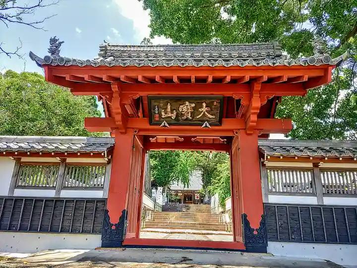 西明寺の山門・神門
