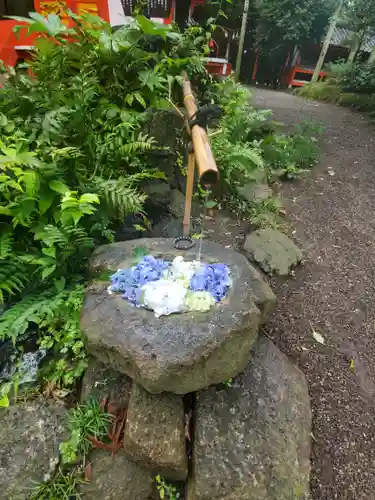 冠稲荷神社の手水