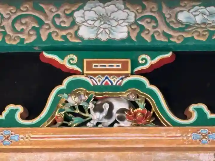 日光東照宮の{uncategorized: "未分類", other: "その他", undefined: "問題あり", building: "その他建物", grave: "お墓", sacred_gate: "鳥居", guardian: "狛犬", statue: "像", buddha: "仏像", history: "歴史", nature: "自然", garden: "庭園", animal: "動物", pagoda: "塔", temizu: "手水舎", mountain_gate: "山門・神門", sanctuary: "本殿・本堂", subordinate: "末社・摂社", art: "芸術", scenery: "景色", jizo: "地蔵", ema: "絵馬", goshuin: "御朱印", omikuji: "おみくじ", items: "授与品その他", amulet: "お守り", goshuincho: "御朱印帳", eats: "食事", festival: "お祭り", votive_dance: "神楽", shichigosan: "七五三参", wedding: "結婚式", experience: "体験その他", initially: "初詣", around: "周辺", anti_infection: "感染症対策"}