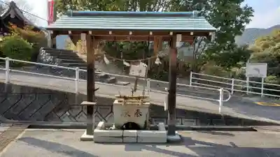 椎尾八幡宮の手水舎