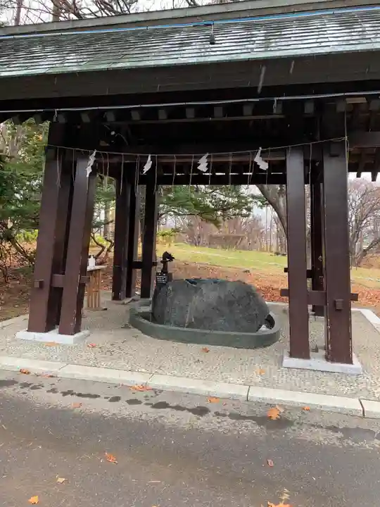 月寒神社の手水舎