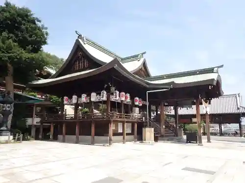 石清尾八幡宮の本殿