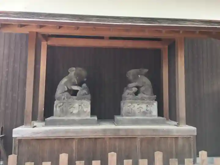 調神社の狛犬