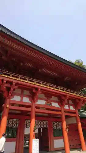 武蔵一宮氷川神社の山門・神門