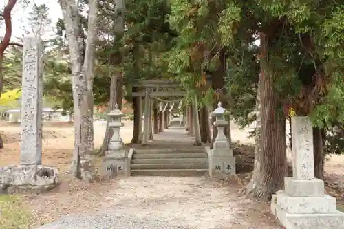 山津見神社の鳥居