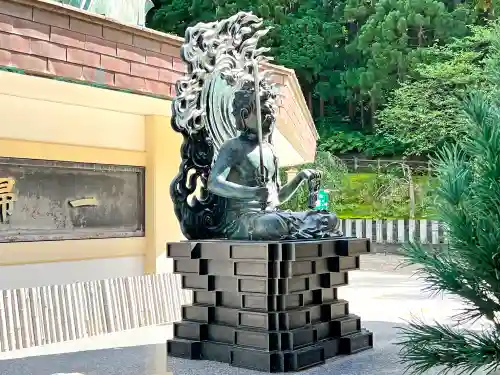 青龍寺(昭和大仏)(青森県)