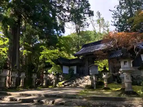 西明寺の山門・神門