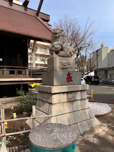 高円寺氷川神社の狛犬