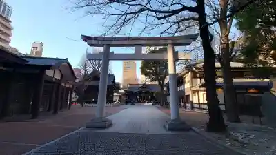 熊野神社の{uncategorized: "未分類", other: "その他", undefined: "問題あり", building: "その他建物", grave: "お墓", sacred_gate: "鳥居", guardian: "狛犬", statue: "像", buddha: "仏像", history: "歴史", nature: "自然", garden: "庭園", animal: "動物", pagoda: "塔", temizu: "手水舎", mountain_gate: "山門・神門", sanctuary: "本殿・本堂", subordinate: "末社・摂社", art: "芸術", scenery: "景色", jizo: "地蔵", ema: "絵馬", goshuin: "御朱印", omikuji: "おみくじ", items: "授与品その他", amulet: "お守り", goshuincho: "御朱印帳", eats: "食事", festival: "お祭り", votive_dance: "神楽", shichigosan: "七五三参", wedding: "結婚式", experience: "体験その他", initially: "初詣", around: "周辺", anti_infection: "感染症対策"}