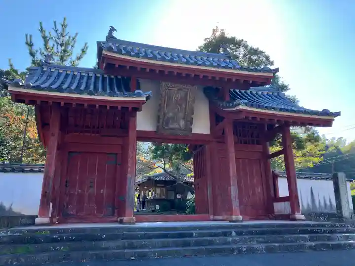 東光寺の山門・神門