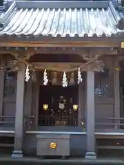 江島神社の本殿