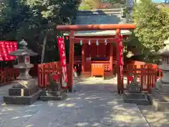 鶴岡八幡宮の末社