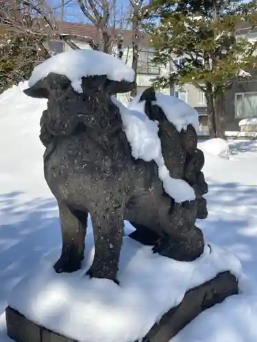 苗穂神社の狛犬