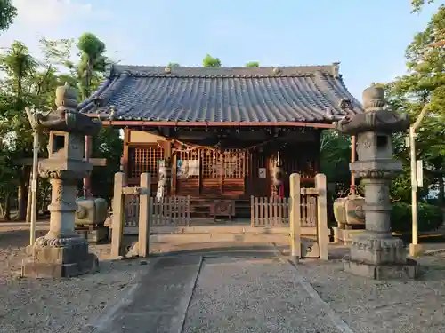 八幡神社の本殿・本堂