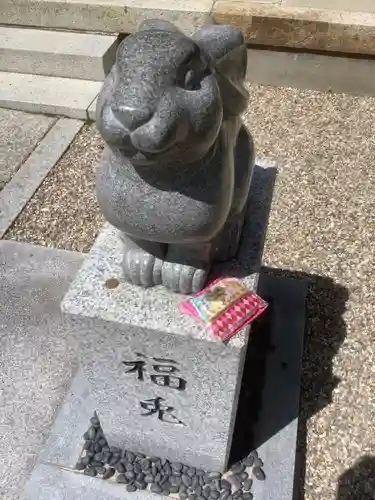 三輪神社の狛犬