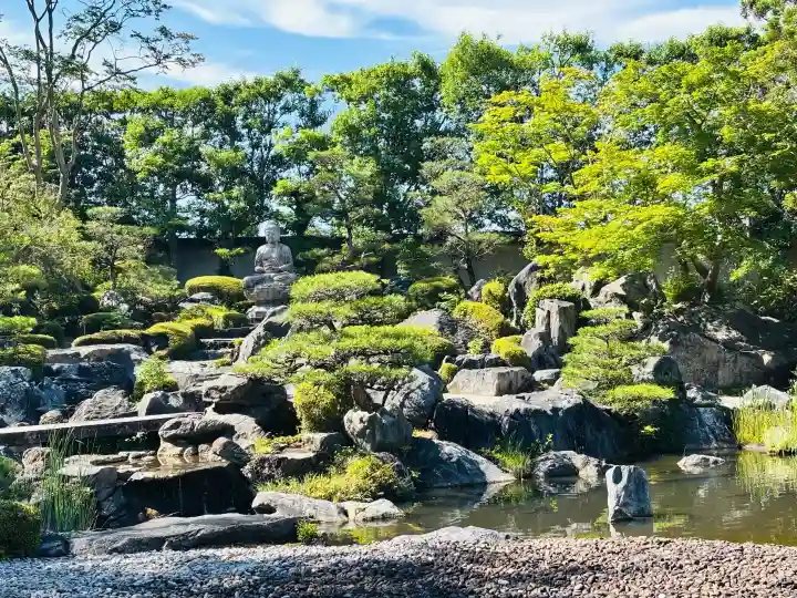 當麻寺奥院(奈良県)