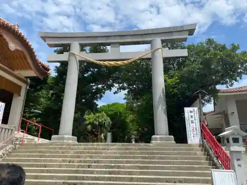 波上宮の鳥居