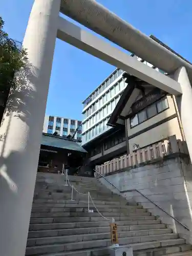 芝大神宮の{uncategorized: "未分類", other: "その他", undefined: "問題あり", building: "その他建物", grave: "お墓", sacred_gate: "鳥居", guardian: "狛犬", statue: "像", buddha: "仏像", history: "歴史", nature: "自然", garden: "庭園", animal: "動物", pagoda: "塔", temizu: "手水舎", mountain_gate: "山門・神門", sanctuary: "本殿・本堂", subordinate: "末社・摂社", art: "芸術", scenery: "景色", jizo: "地蔵", ema: "絵馬", goshuin: "御朱印", omikuji: "おみくじ", items: "授与品その他", amulet: "お守り", goshuincho: "御朱印帳", eats: "食事", festival: "お祭り", votive_dance: "神楽", shichigosan: "七五三参", wedding: "結婚式", experience: "体験その他", initially: "初詣", around: "周辺", anti_infection: "感染症対策"}
