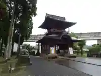 梅林八幡宮の山門・神門