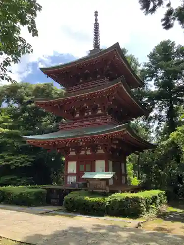 目の霊山　油山寺の塔