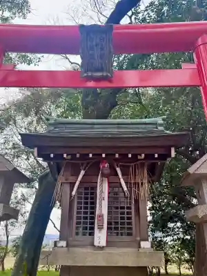 凉森神社の{uncategorized: "未分類", other: "その他", undefined: "問題あり", building: "その他建物", grave: "お墓", sacred_gate: "鳥居", guardian: "狛犬", statue: "像", buddha: "仏像", history: "歴史", nature: "自然", garden: "庭園", animal: "動物", pagoda: "塔", temizu: "手水舎", mountain_gate: "山門・神門", sanctuary: "本殿・本堂", subordinate: "末社・摂社", art: "芸術", scenery: "景色", jizo: "地蔵", ema: "絵馬", goshuin: "御朱印", omikuji: "おみくじ", items: "授与品その他", amulet: "お守り", goshuincho: "御朱印帳", eats: "食事", festival: "お祭り", votive_dance: "神楽", shichigosan: "七五三参", wedding: "結婚式", experience: "体験その他", initially: "初詣", around: "周辺", anti_infection: "感染症対策"}