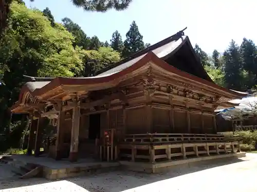 稻田神社の本殿・本堂